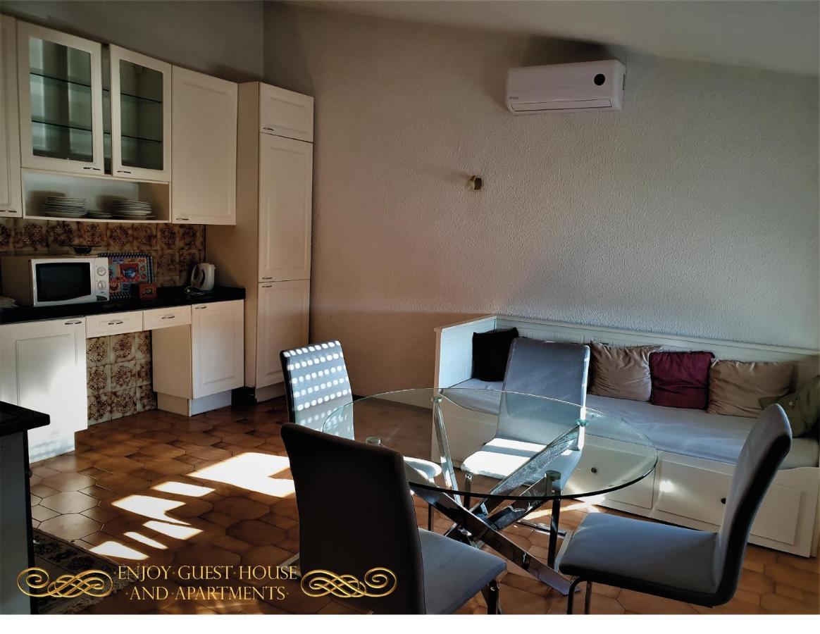 Enjoy Guest House Gmr Гимарайнш Экстерьер фото